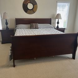 King Bed with End Tables