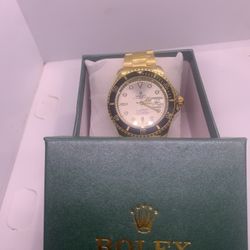 New Silver Face / Black Bezel / Gold Band Formal Watch With Box! 