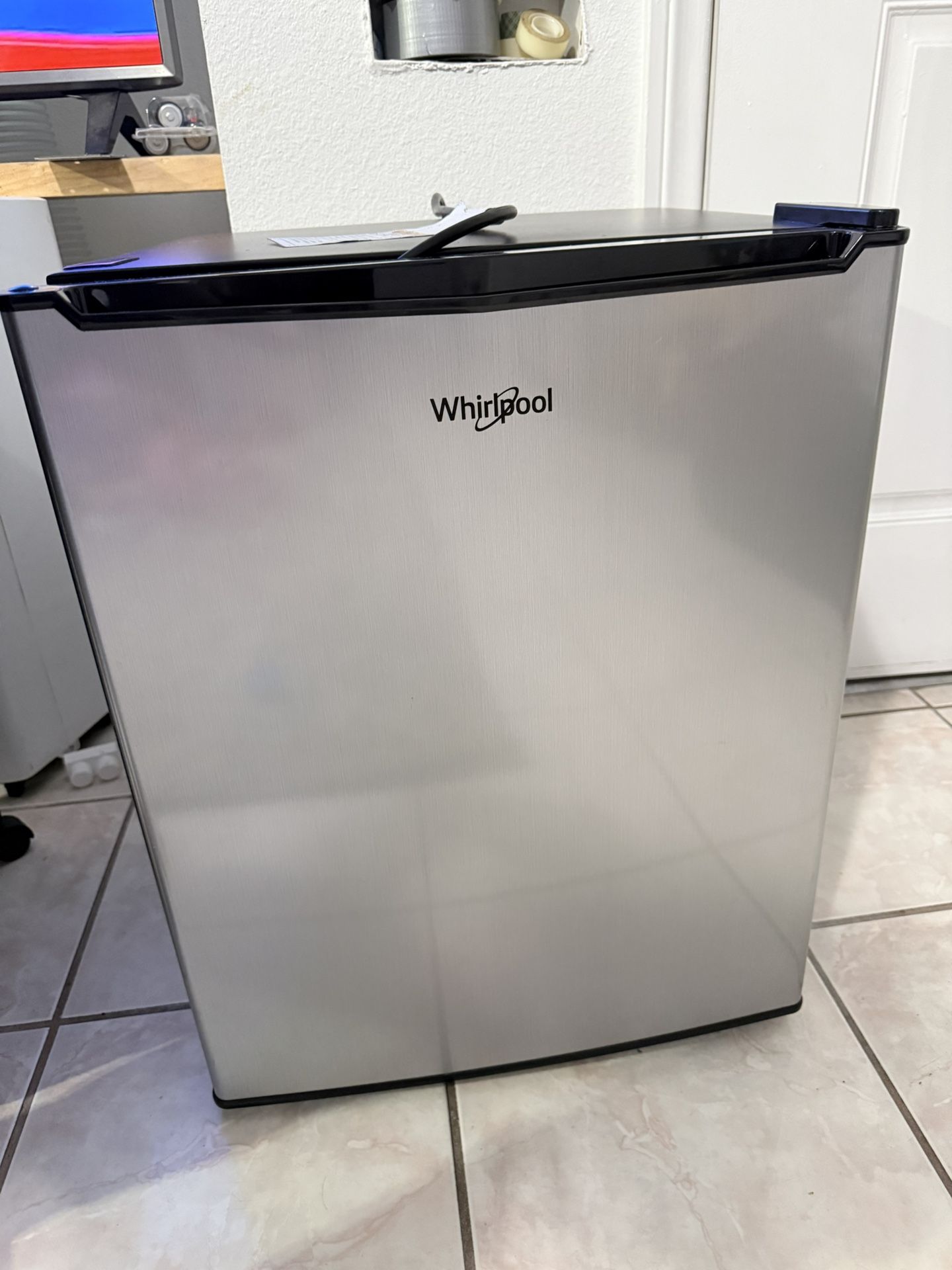 Whirlpool Mini Fridge