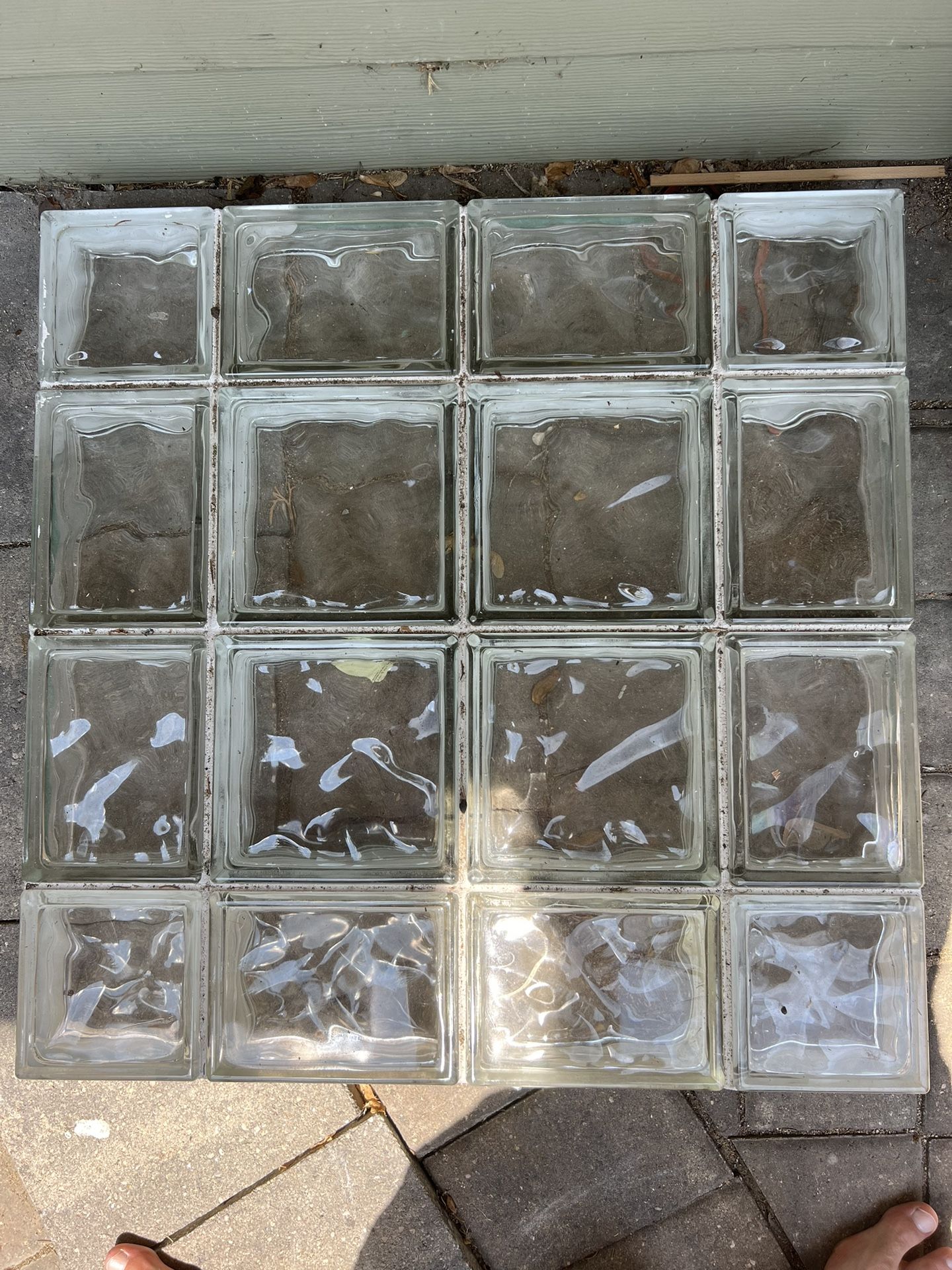 Glass Block Window 28x28