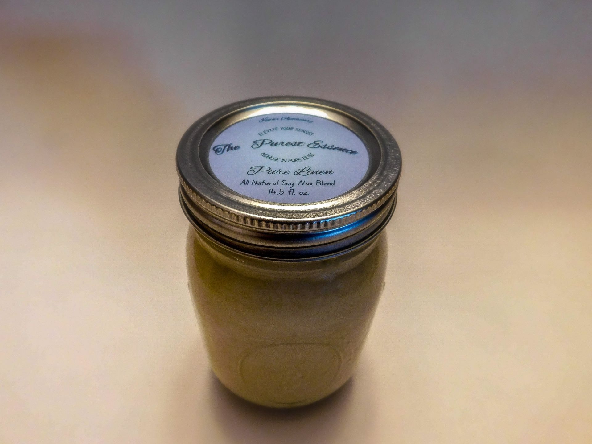 14.5 fl. oz. Premium Soy, Beeswax Candle