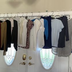 17 Ladies Tops / Blouses. Sizes Small / Med. 4 Are Lightweight Long Sl Sweaters. All In Excellent Condition $15 For All