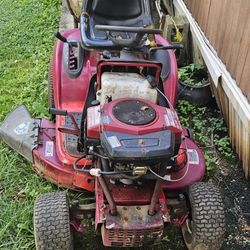 White 16.5hp  Hydrostatic 