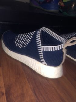 Size 9 nmd great condition 9/10.. 140$