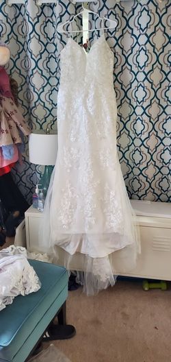 Brand New Size 10 Wedding Dress