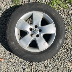 VW Alloy Wheel + Tire (195/55R15, Bridgestone Touring Plus)