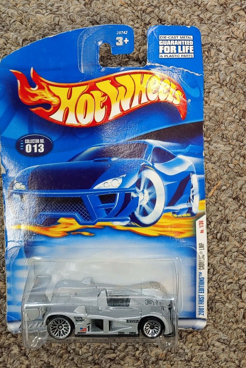 Hot Wheels 2001 First Edition Cadillac LMP 1/36 013