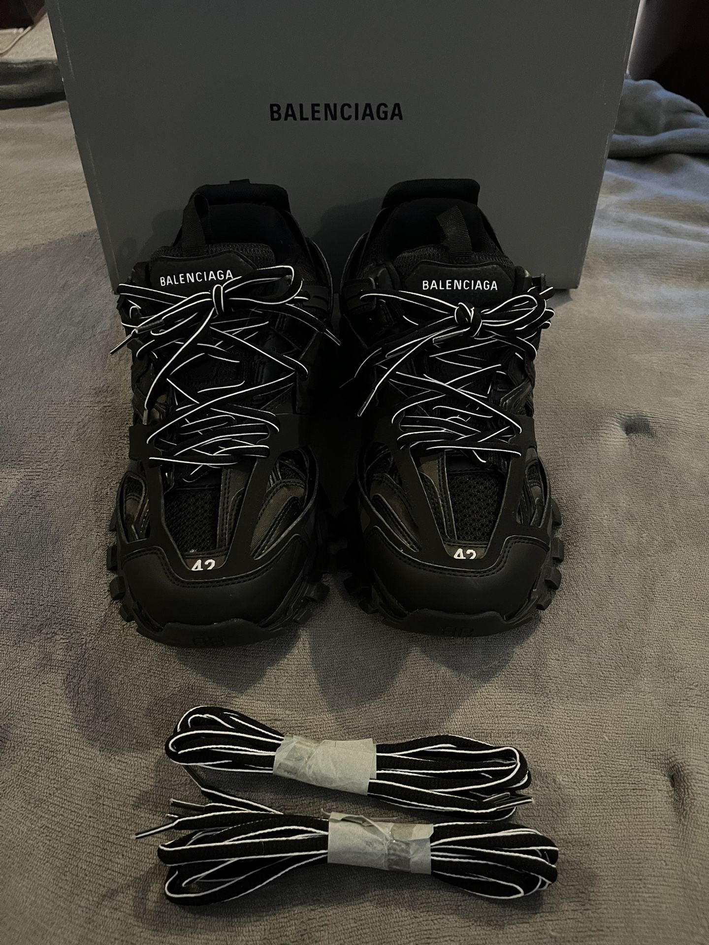 Balenciaga Track Runners black