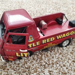1/24 DIECAST LITTLE RED WAGON