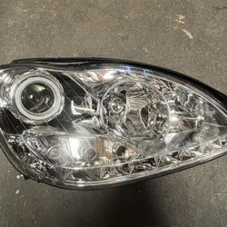LA Zona Auto Parts 2000 to 2006 mercedes Benz right passenger side headlight Luz mica Derecha Pasajero  