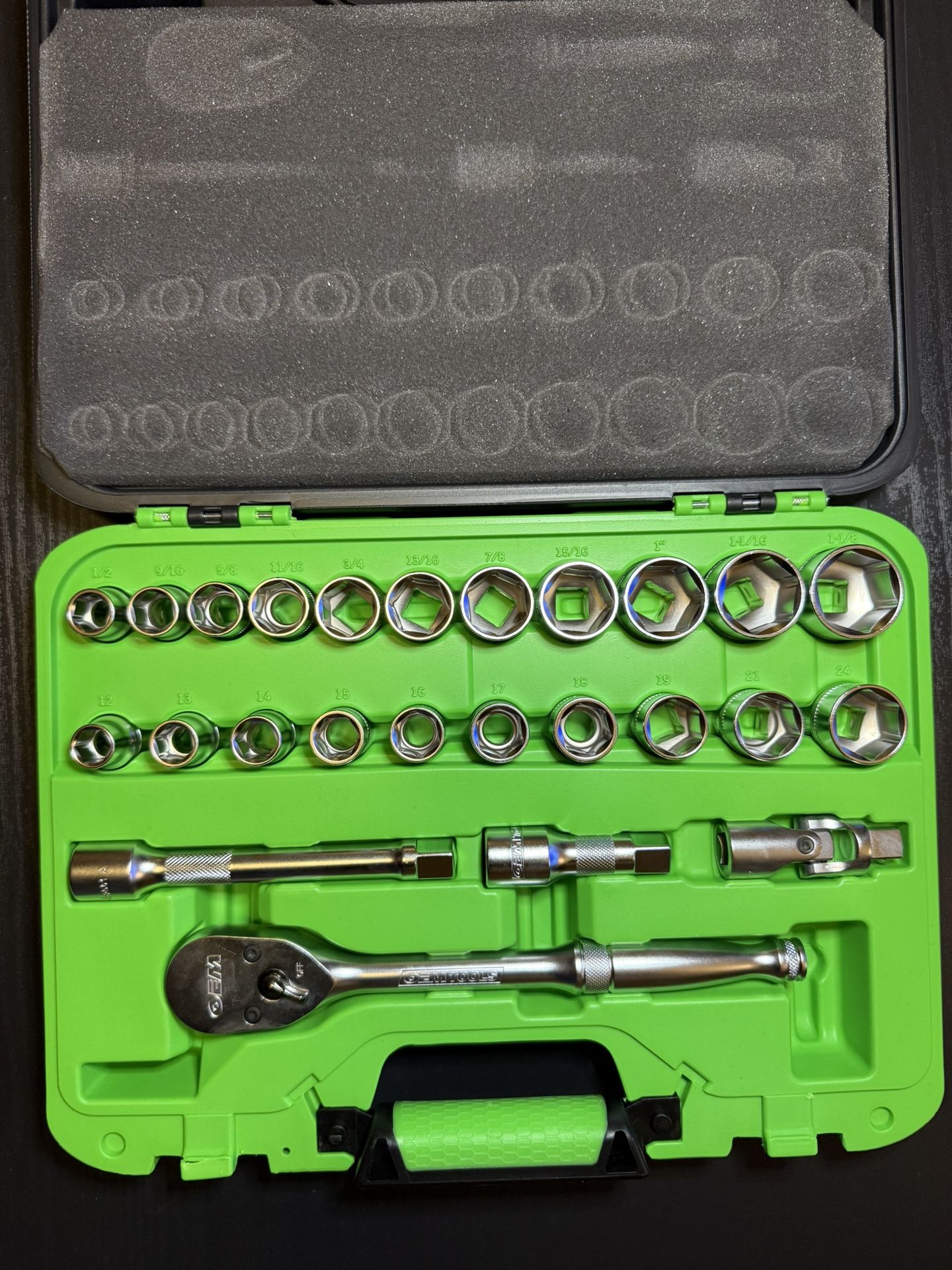 OEMTOOLS 23995 26-Piece 1/2-Inch Drive Ratchet and Socket Set, Wrench and Socket Set, Mechanics Wrench Set, SAE and Metric Wrench and Socket Set