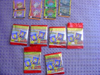 Lot of 6 Vintage Sealed Packs Pokemon Action Flipz Cards & 8 singles WOW 1999 Collector's