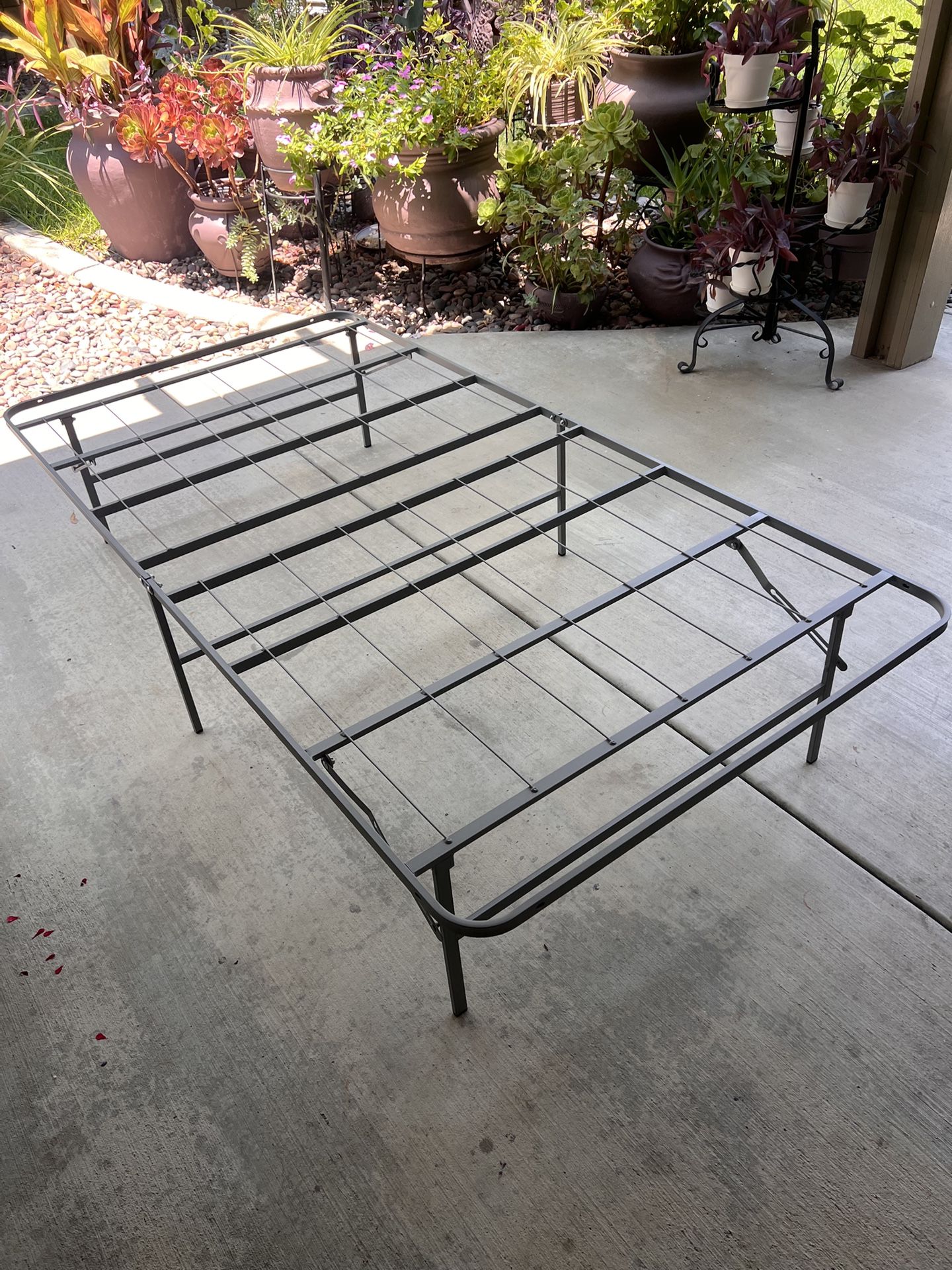 Foldable Twin Size Bed Frame