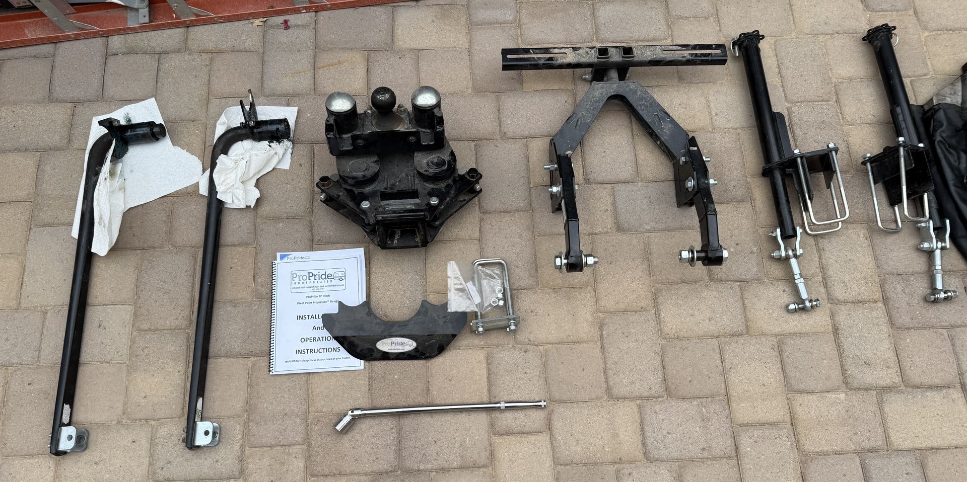 ProPride 3P Hitch With V2 Jacks, Lot Bar, Hitch Lock, And Covers