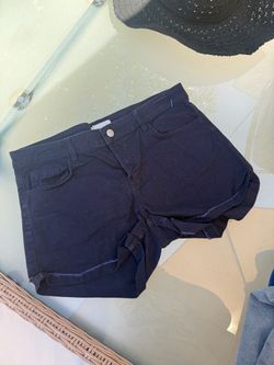 H&M dark navy blue denim shorts (size 8)