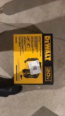 Dealt 20v Cordless Air Inflator