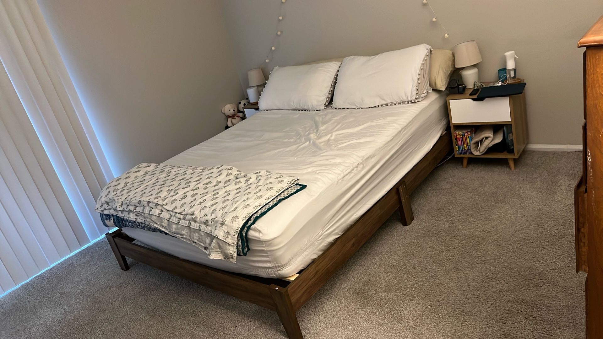 🛏️ Complete Queen Bedroom Set 