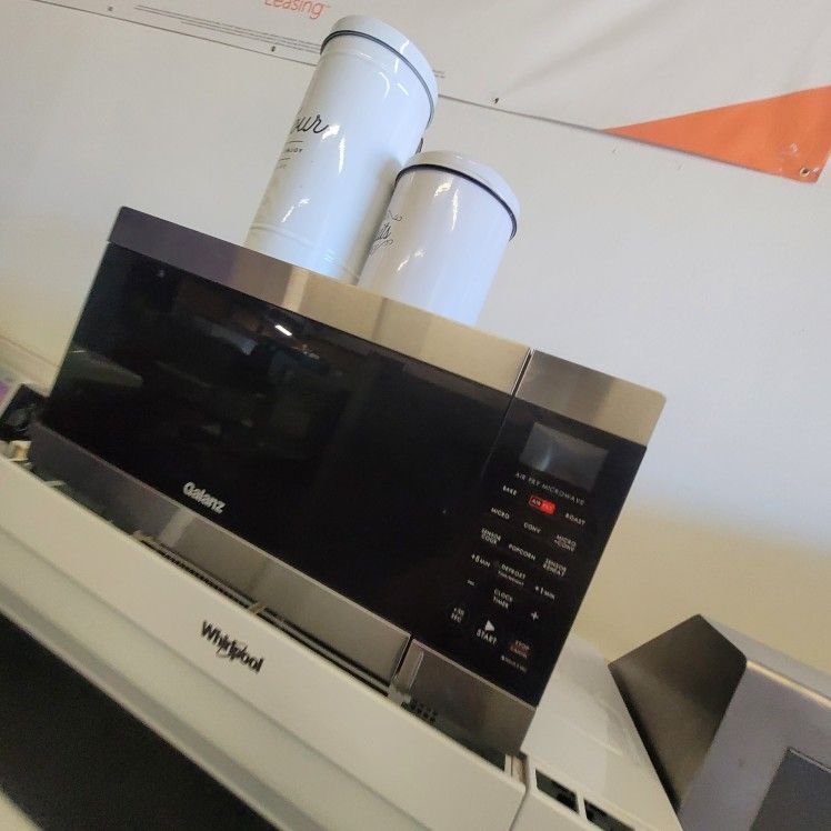 Microwave New Open Box