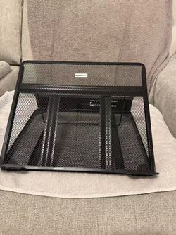 Amazon Basics Mesh Laptop Adjustable Stand