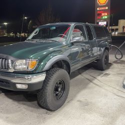 2001 toyota tacoma 