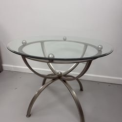 Round Glass Dining Table