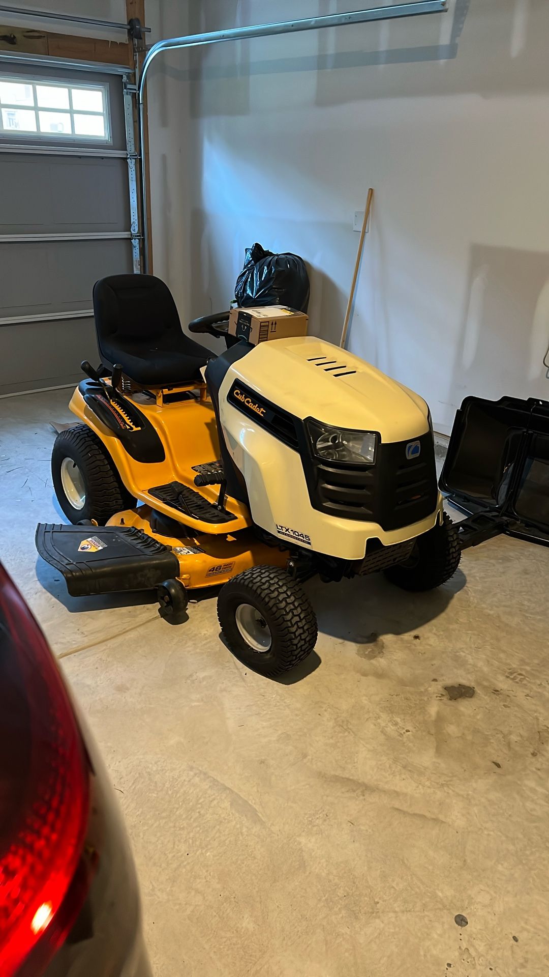 Cub Cadet 42” Riding Mower