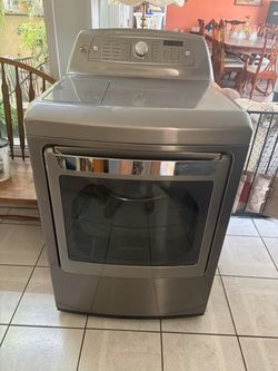 Kenmore Elite Dryer w/steam