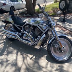 2003 Harley Davidson V-Rod 100th Anniversary