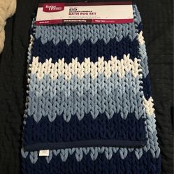 New Bath Rug Set