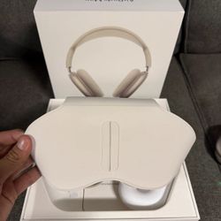 AirPods Pro Max 2 Headphones - Starlight (USB-C)
