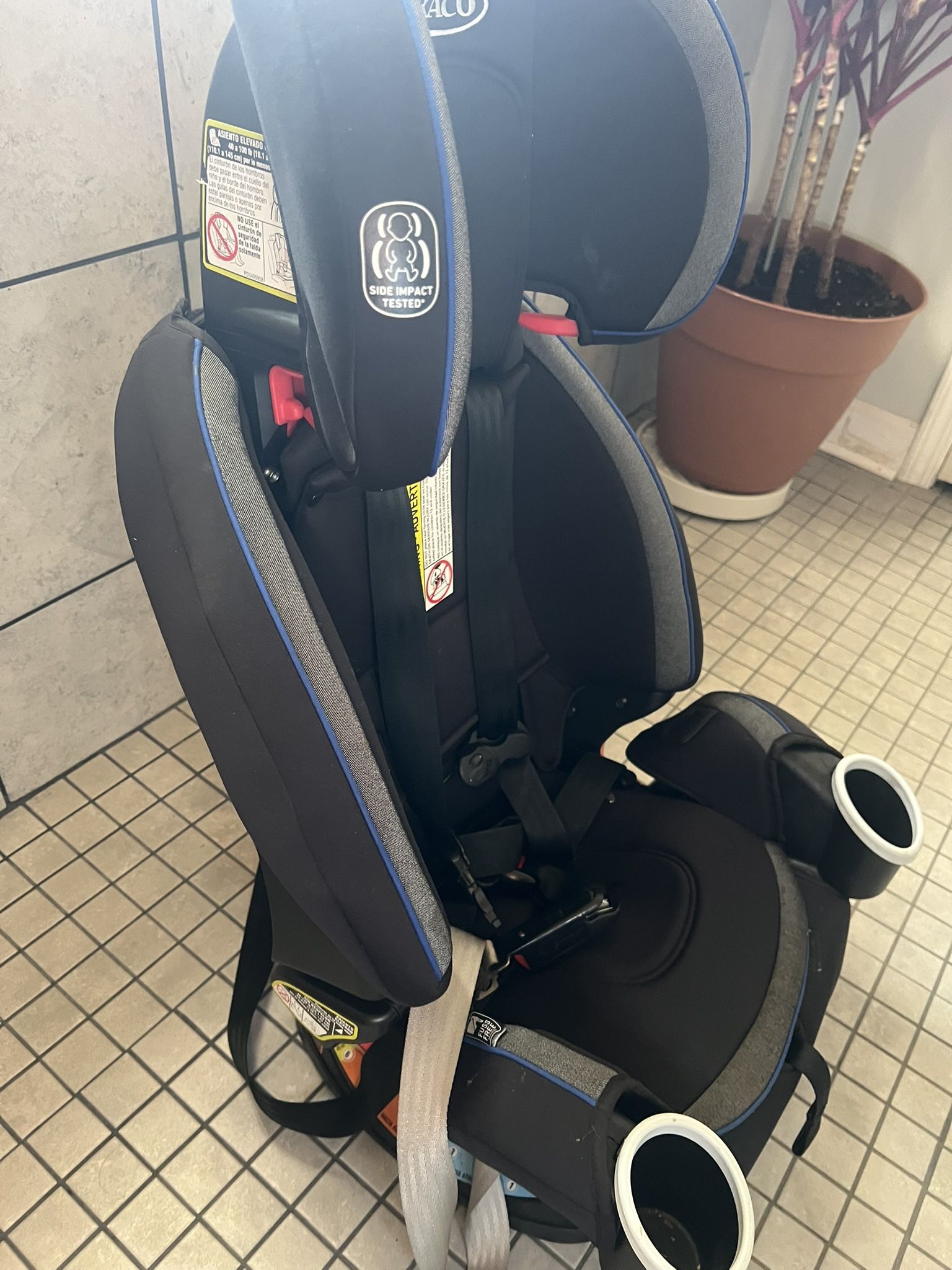 Graco - 4Ever® DLX 4-in-1 Car Seat - Kendrick