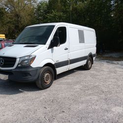 2014 Mercedes-Benz Sprinter