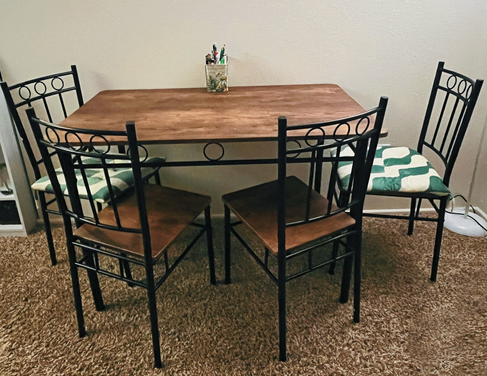 Dining Table With 4 Chairs