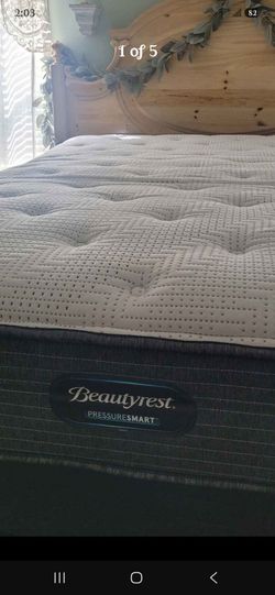 Queen lift bed and mattress