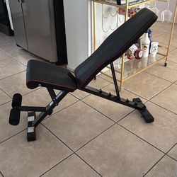 Workout bench (folds)