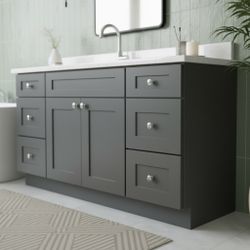 60” Bathroom Vanity with Quartz Top – Ready for Pickup