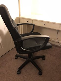 Living Room Starter minus couch