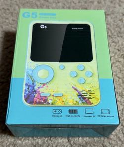 G5 Handheld Game Console 500 Retro Classic Games 3.0" HD Screen TV Out 2-Player Rechargeable