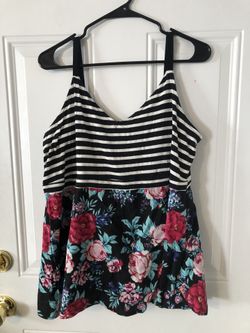 Torrid super soft floral tank women’s size 1. 