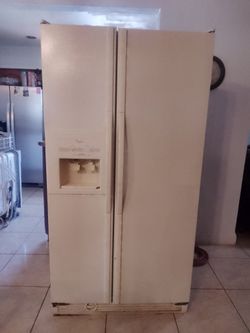 REFRIGERATOR