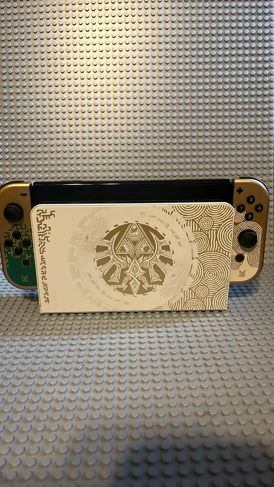nintendo switch oled model the legend of zelda tears of the kingdom edition, Used, Comes With Game And Controller