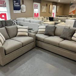 New Sofa & Loveseat Set