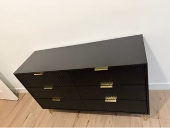 Dresser black and gold