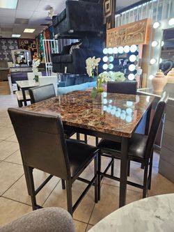 New  Dining set $499 >>