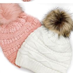 Chic Knitted Pom Pom Beanie