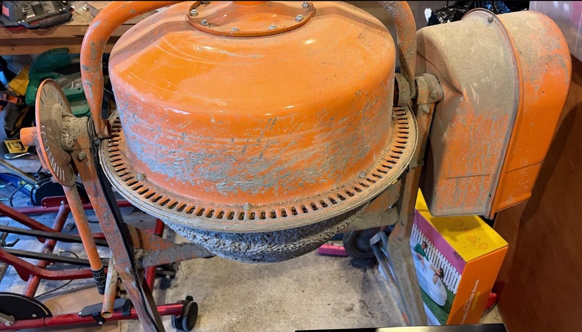 Cement Mixer