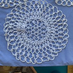 Old Crochet Doyle’s Large Tatting