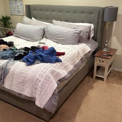 King Beauty rest Pillow Top Mattress And Box Springs With Bed Frame 