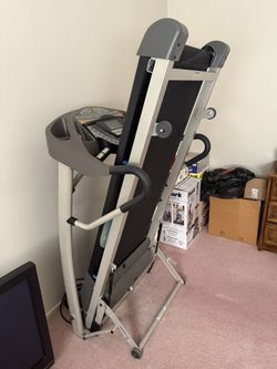 Horizon treadmill