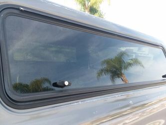 CAMPER CHELL TOYOTA TUNDRA 2004